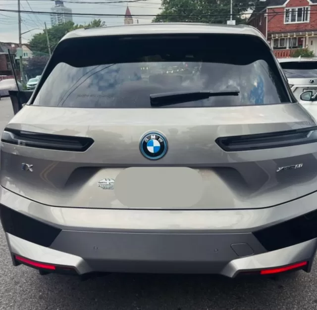 2024 BMW iX