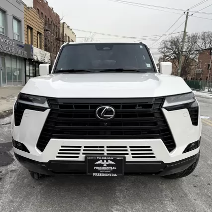 2025 Lexus GX550: Rugged Capability Meets Luxury Comfort
