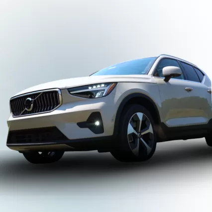 2025 Volvo XC40