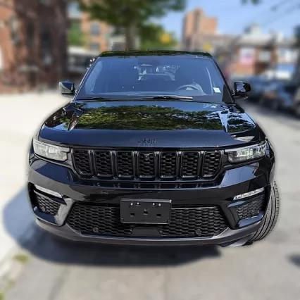 2025 jeep grand cherokee: legendary capability meets modern comfort
