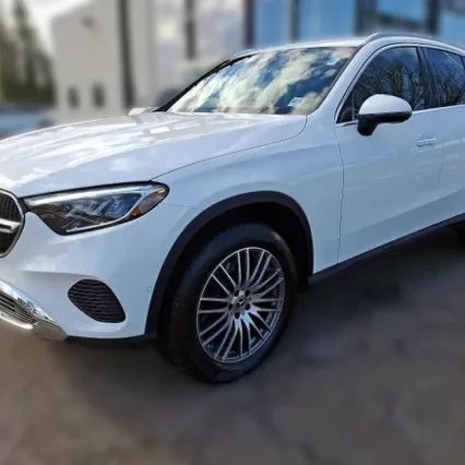 2025 mercedes benz glc: the stylish and sophisticated suv